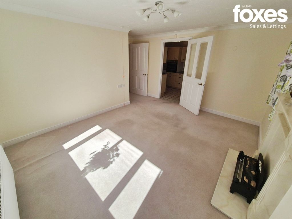 Additional image 8 of 2 bed flat to rentMelton Court, 37 Lindsay Road, Poole, Dorset BH13