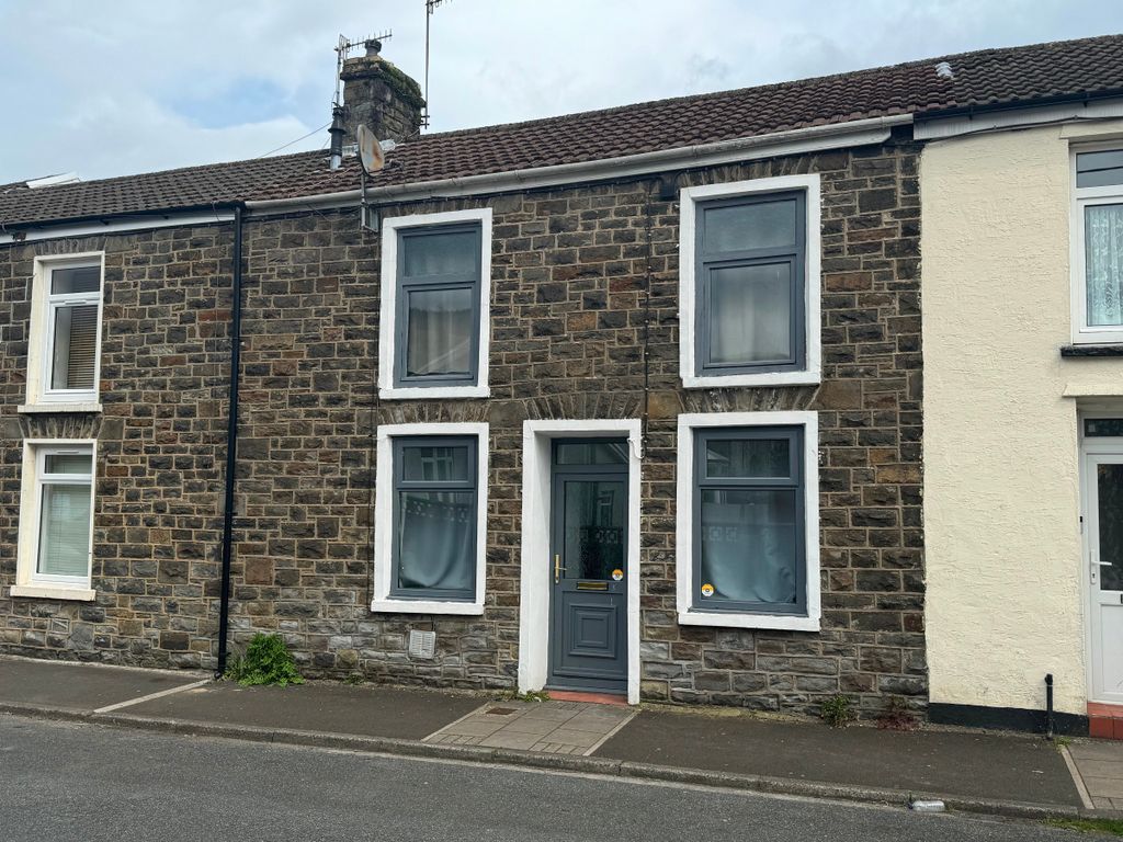 Property photo 2 of 16