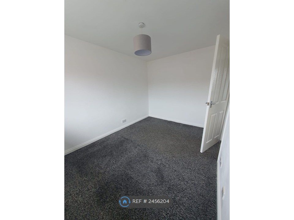 Property photo 2 of 12 Room 1_1