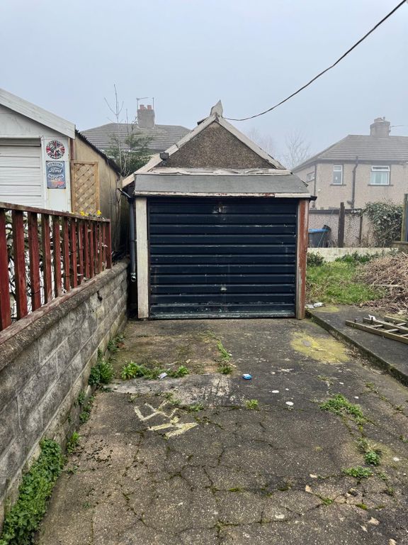 Property photo 2 of 7