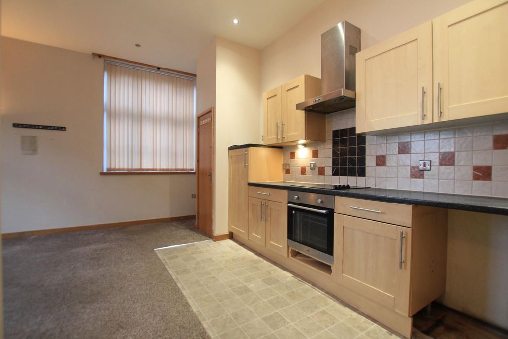 Property photo 3 of 15 Img_1050.Jpg