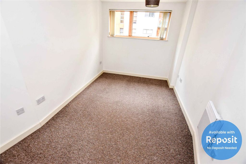 Property photo 3 of 12 Picture No. 06