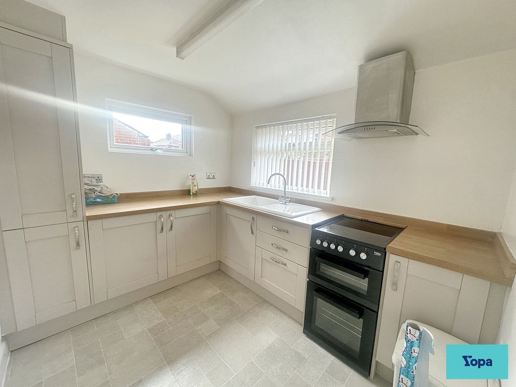 Property photo 3 of 10 Img_4056