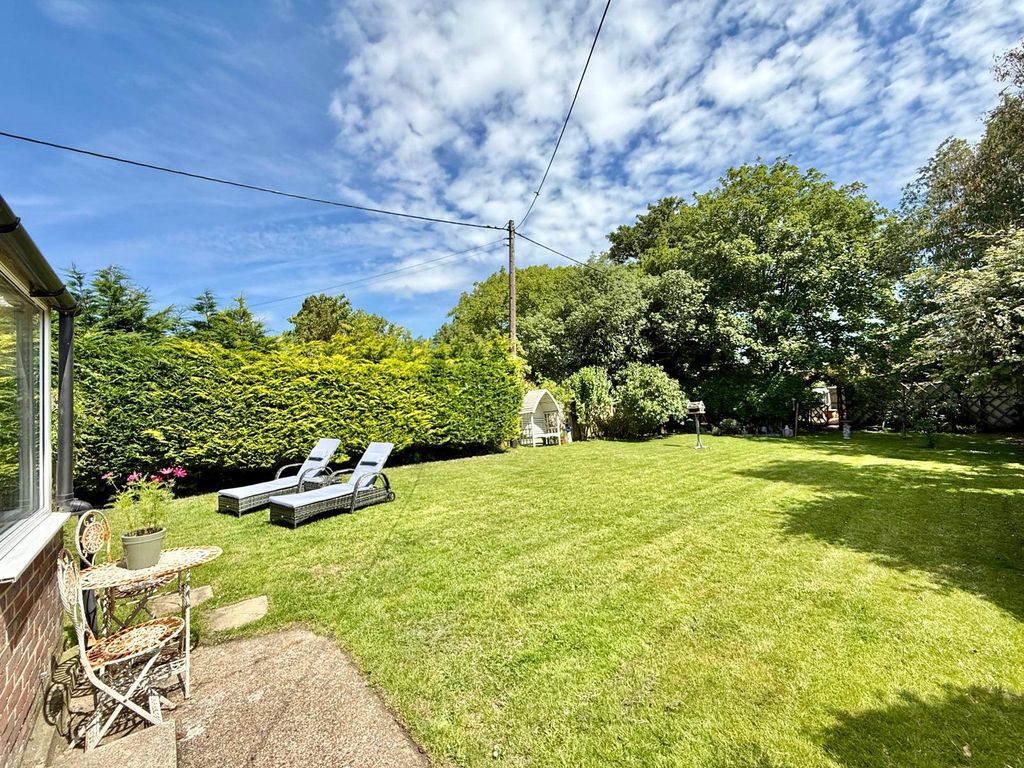 Property photo 3 of 14 Picture No. 13