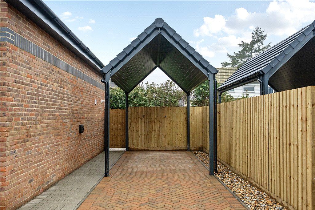 Property photo 3 of 21 Picture No. 21