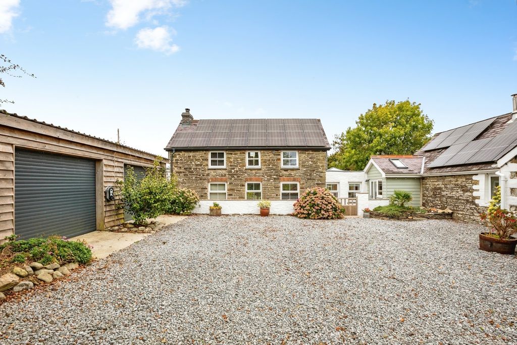 Property photo 1 of 68 Pbox-Img.Jpg