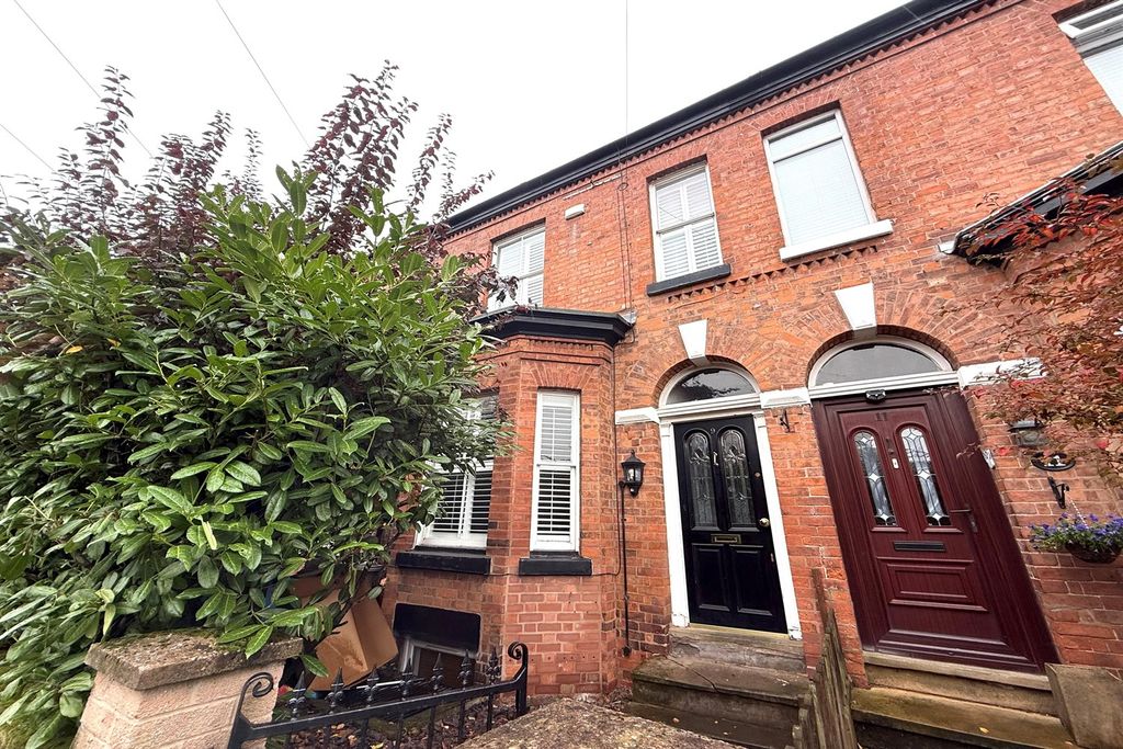 Property photo 1 of 17 (Main)