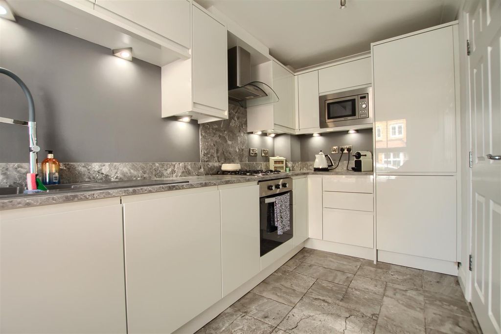 Property photo 3 of 18 Ct5.Jpg