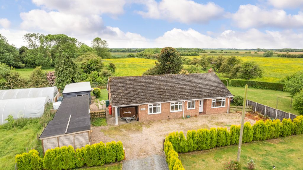 Property photo 1 of 30