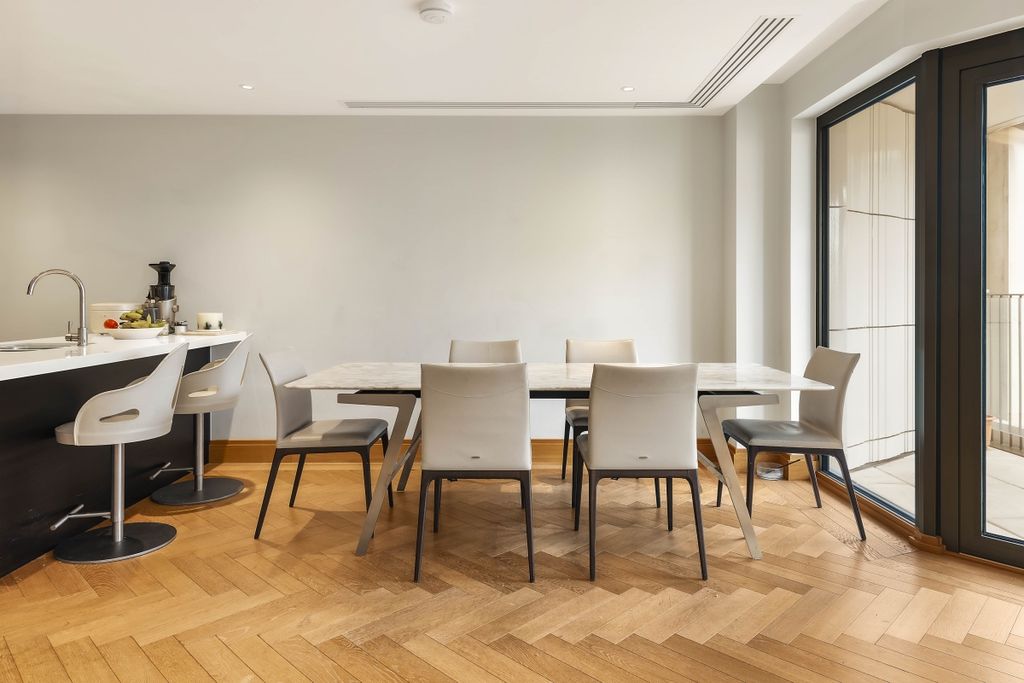 Property photo 1 of 12 Cleland House