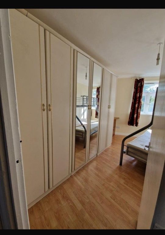 Property photo 1 of 1