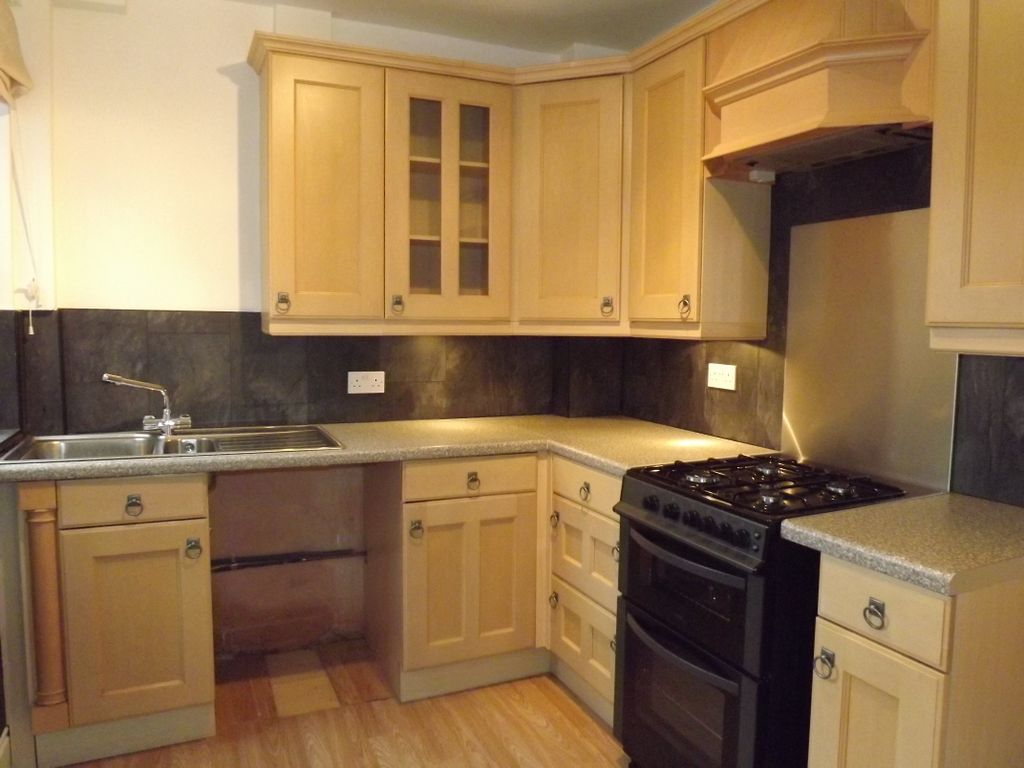 Property photo 2 of 8