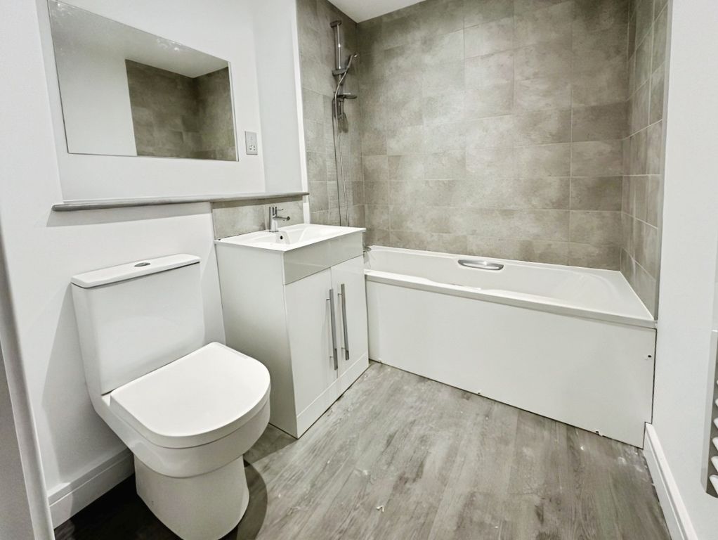 Property photo 3 of 3