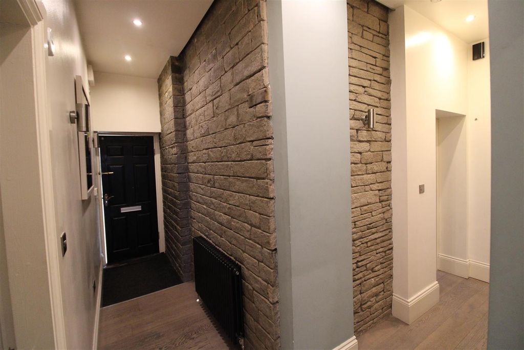 Property photo 2 of 12 Img_3229.Jpg