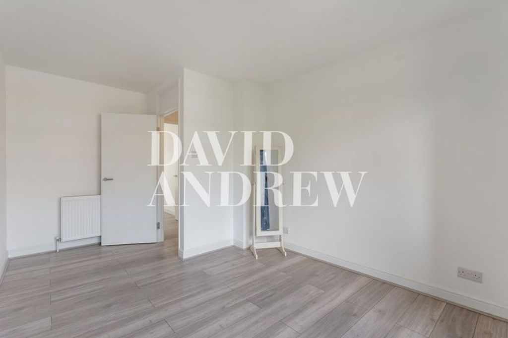 Property photo 1 of 3