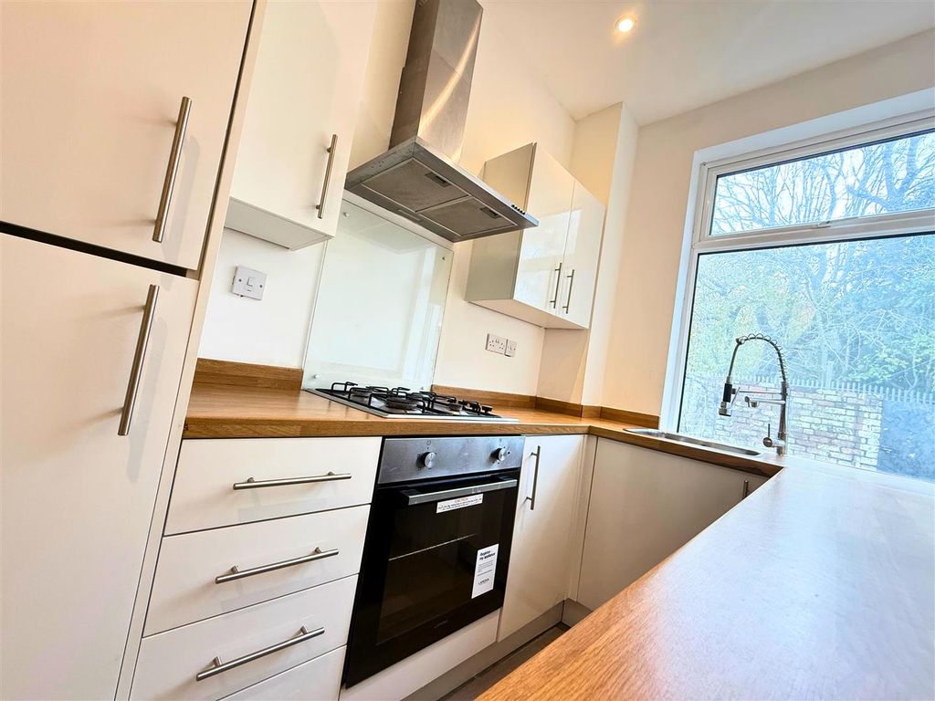 Property photo 1 of 11 2.Png