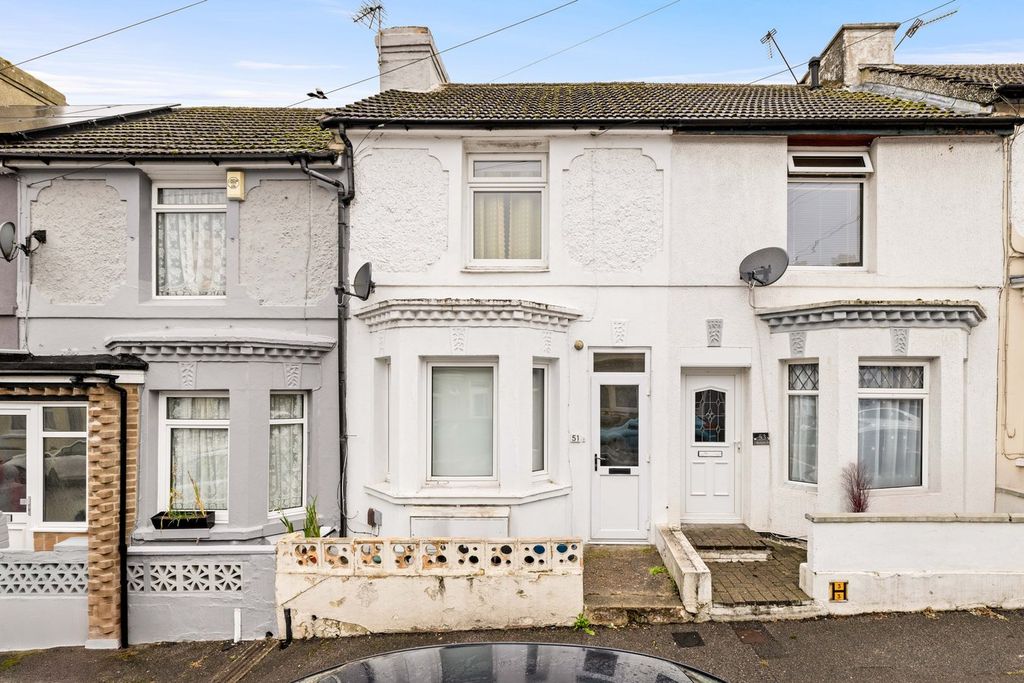 Property photo 1 of 9