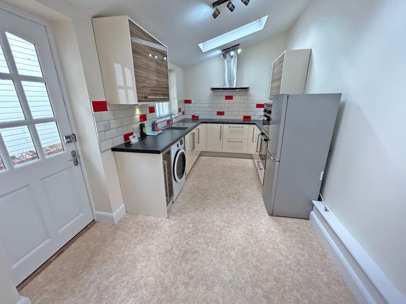 Property photo 2 of 8 Photo 2