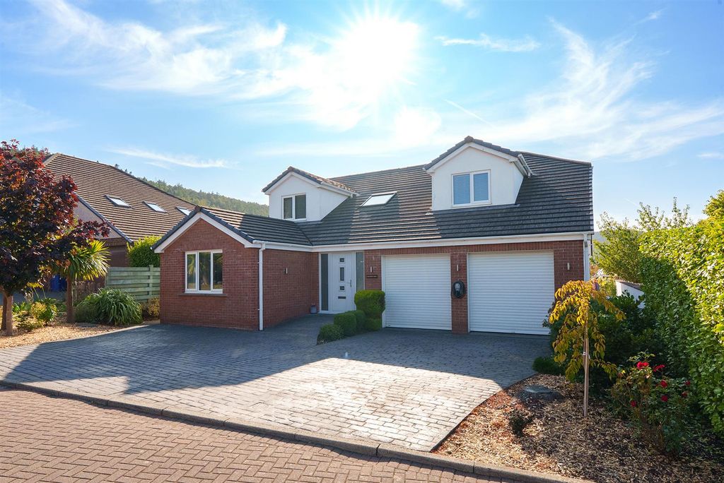 Property photo 2 of 44 Mannin-Veen-Ramsey-1.Jpg