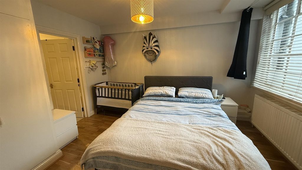 Property photo 3 of 5 Img_2740.Jpg