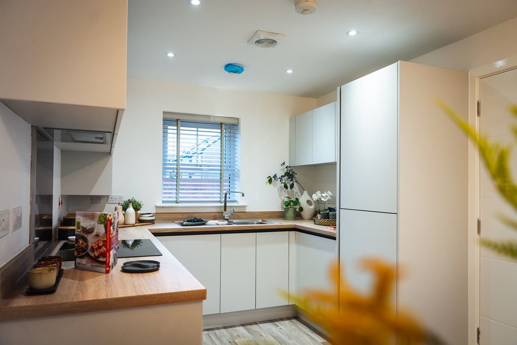 Property photo 3 of 11