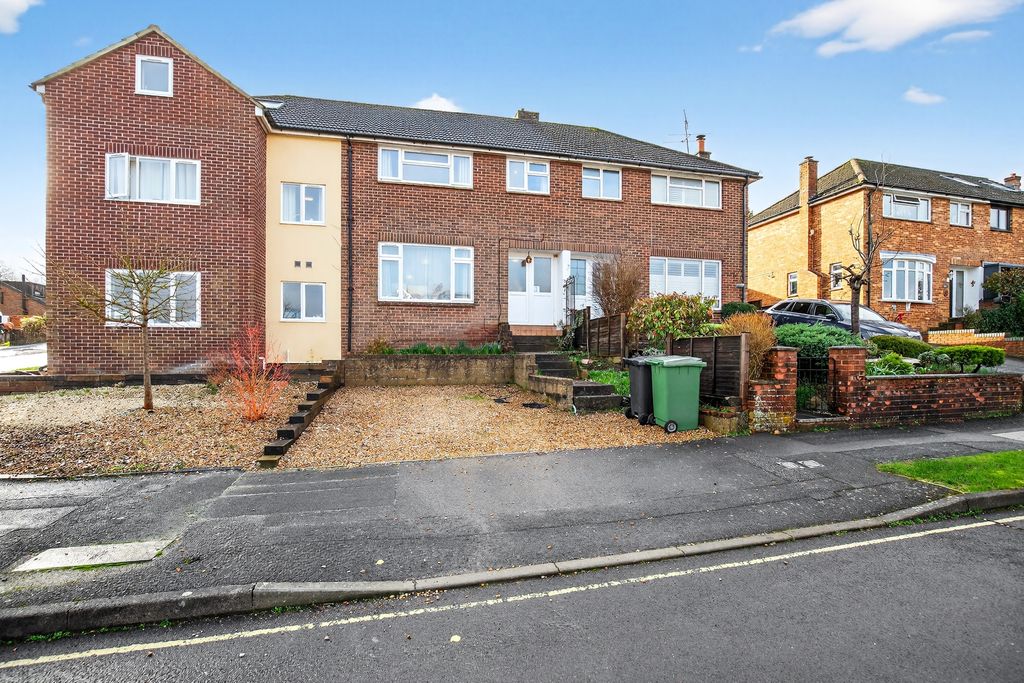 Property photo 1 of 20