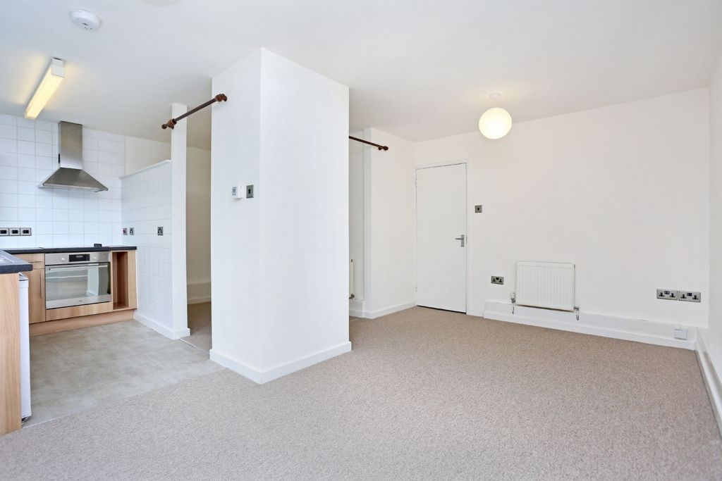 Property photo 3 of 13 Photo 3