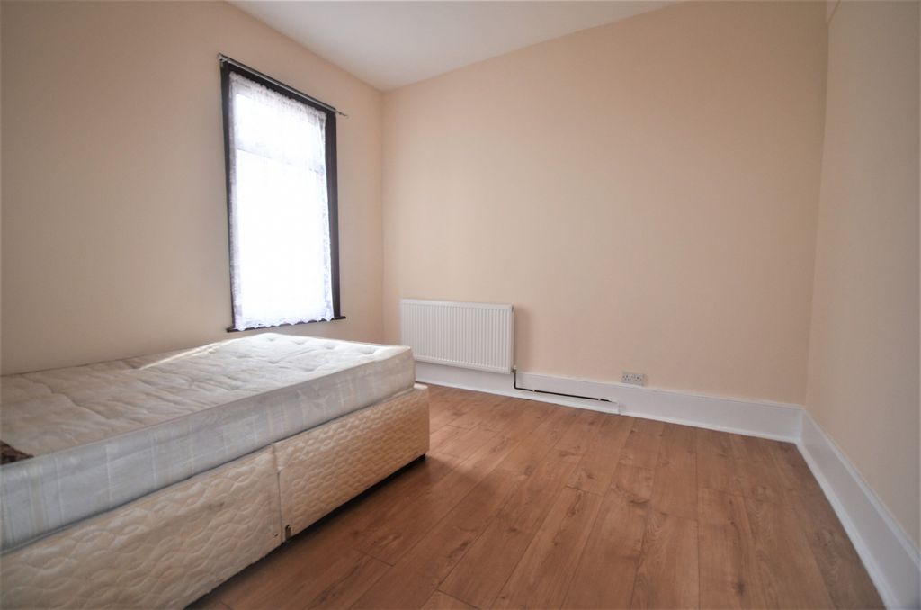 Property photo 3 of 14 Gallery