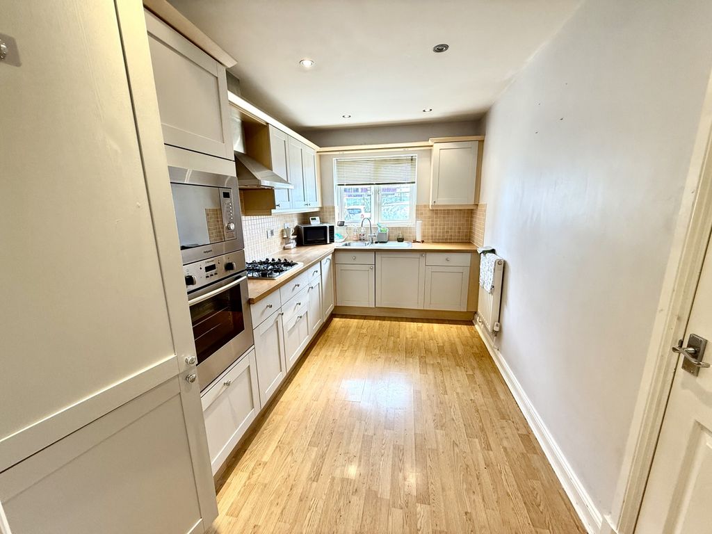 Property photo 2 of 6 Img_4536