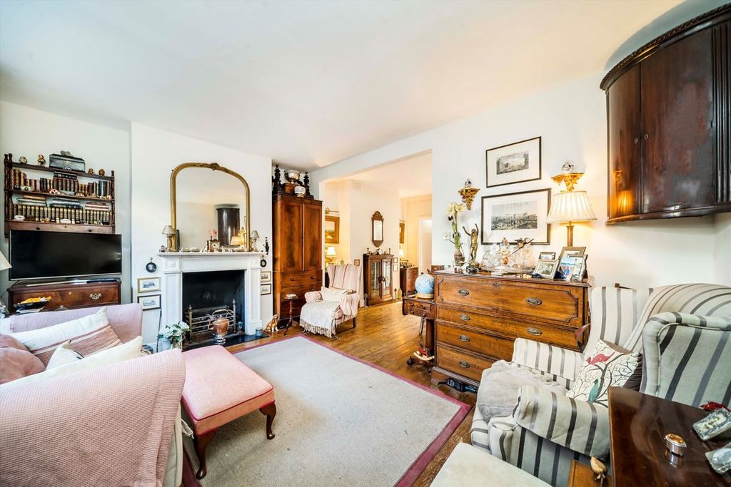 Property photo 2 of 5