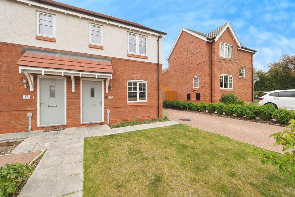 Property photo 2 of 17