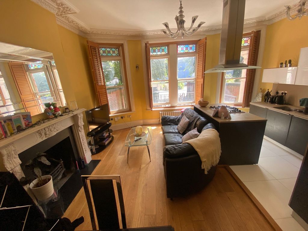 Property photo 3 of 8