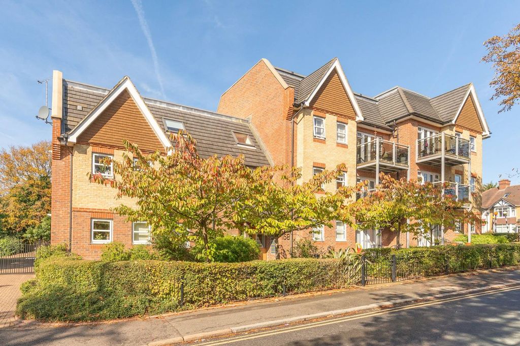 Property photo 2 of 16