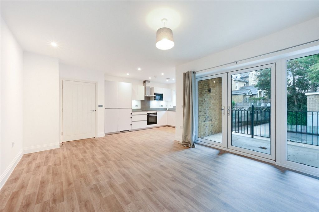 Property photo 1 of 11 Picture No. 09