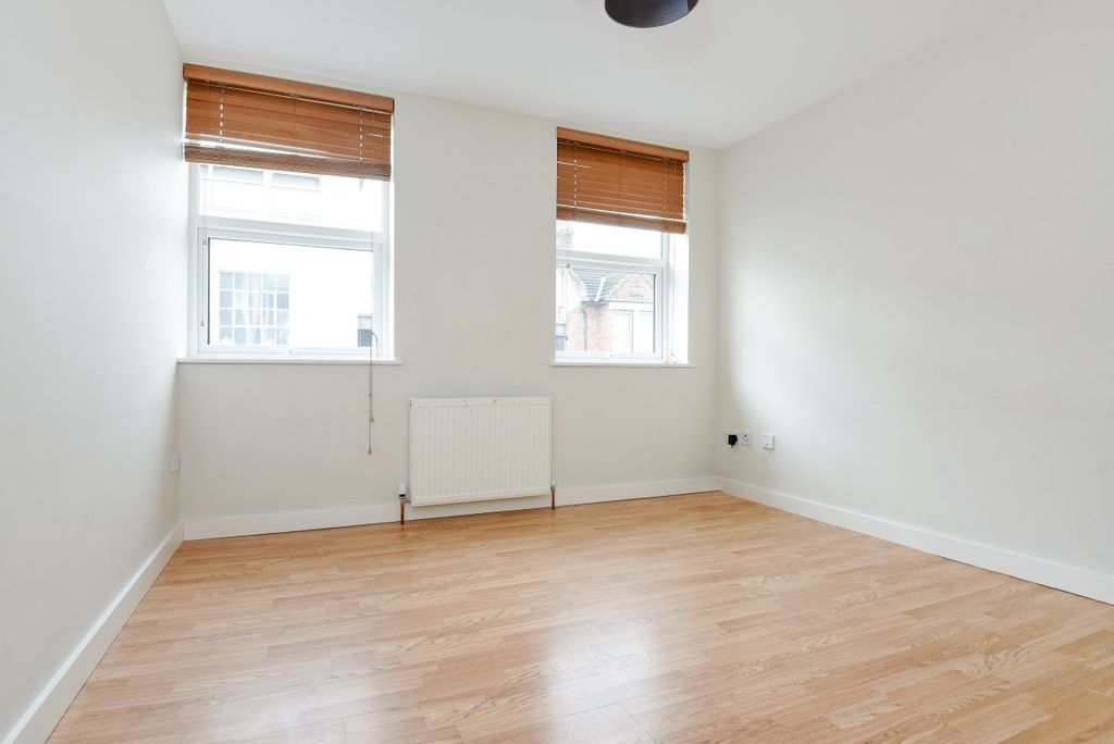 Property photo 2 of 6 Picture No. 02