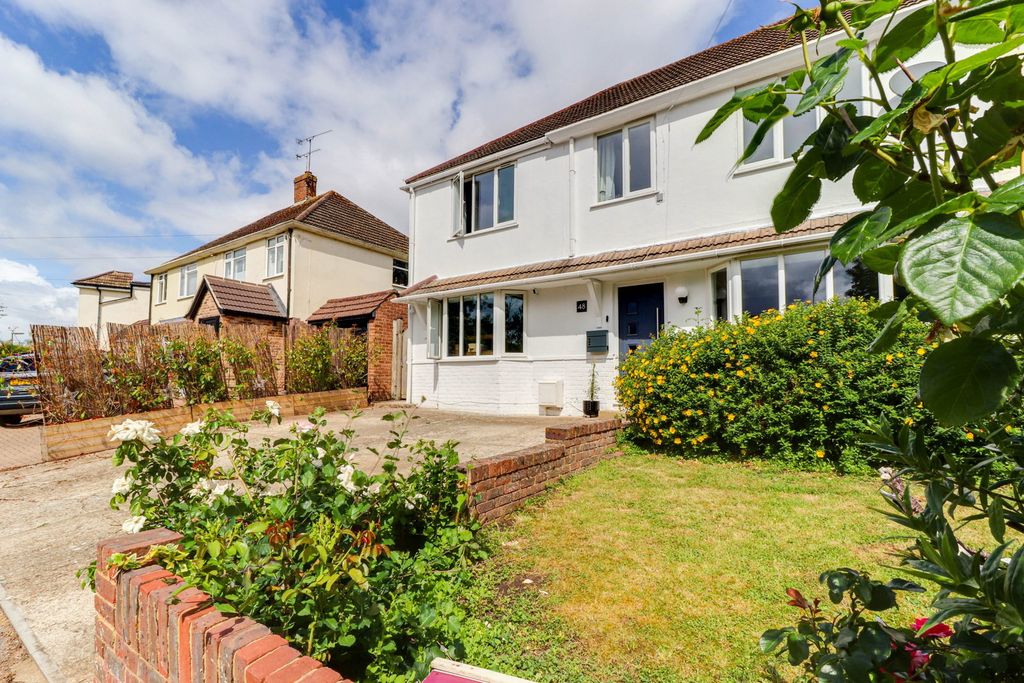 Property photo 2 of 42