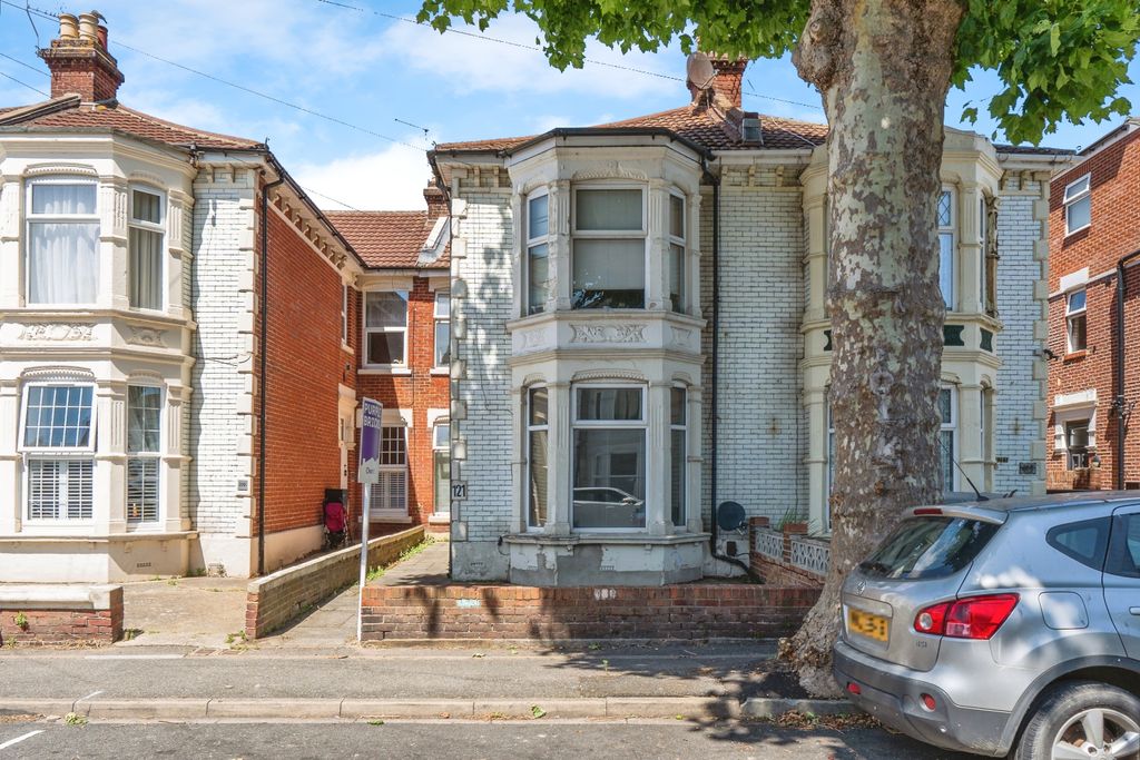 Property photo 1 of 20