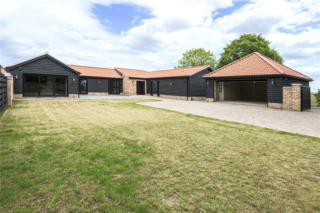 Property photo 1 of 29 Picture No. 36