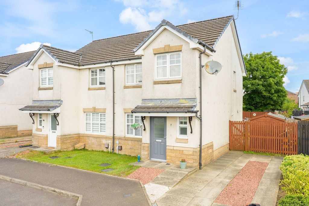 Property photo 1 of 31