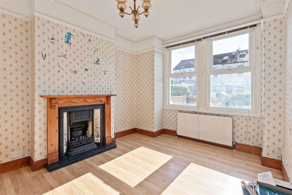 Property photo 2 of 12 Reception Room