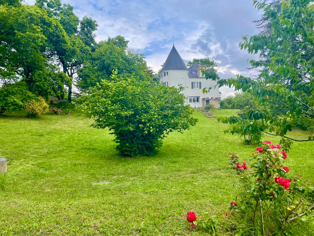 Property photo 3 of 14