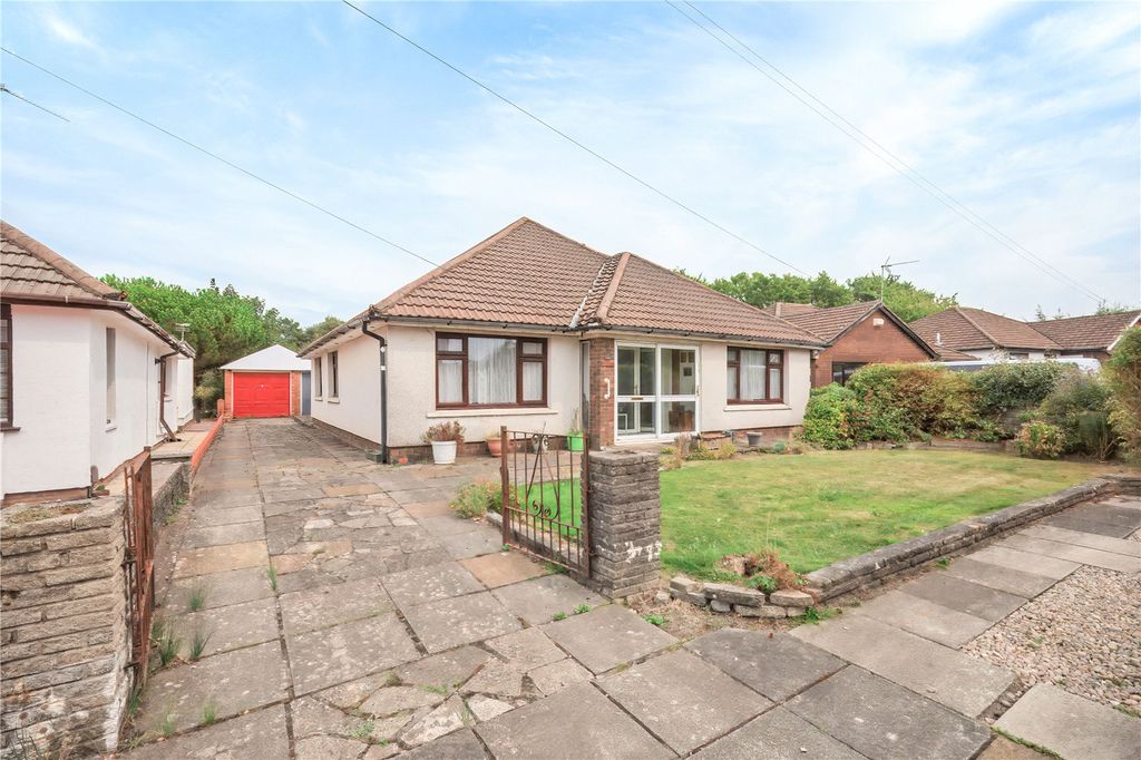 Property photo 2 of 29 Picture No. 28