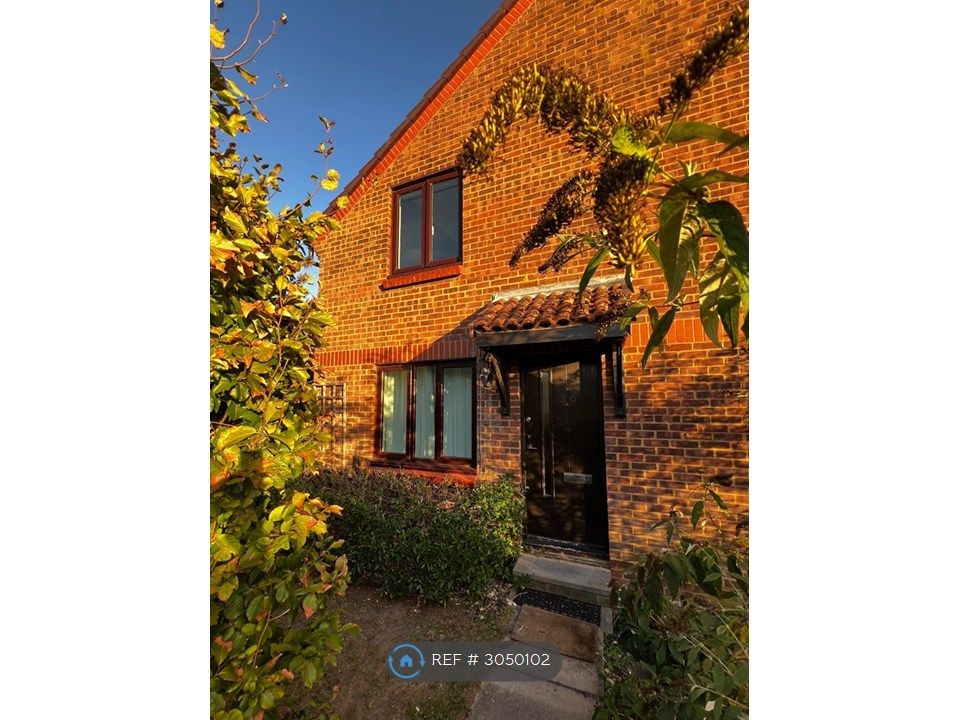 Property photo 2 of 11
