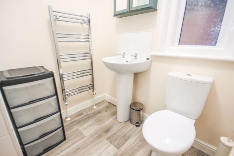 Additional image 6 of 6 bed detached house to rentOsborne Road, Winton BH9