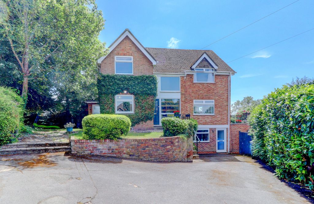 Property photo 1 of 17 Picture No. 28