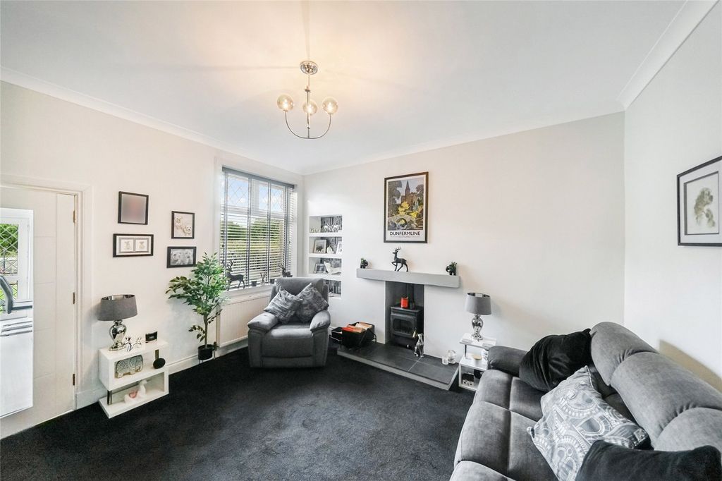 Property photo 3 of 21 Picture No. 03