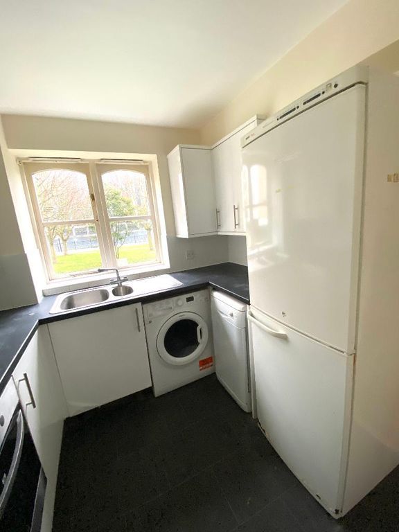 Property photo 3 of 11 Photo 3