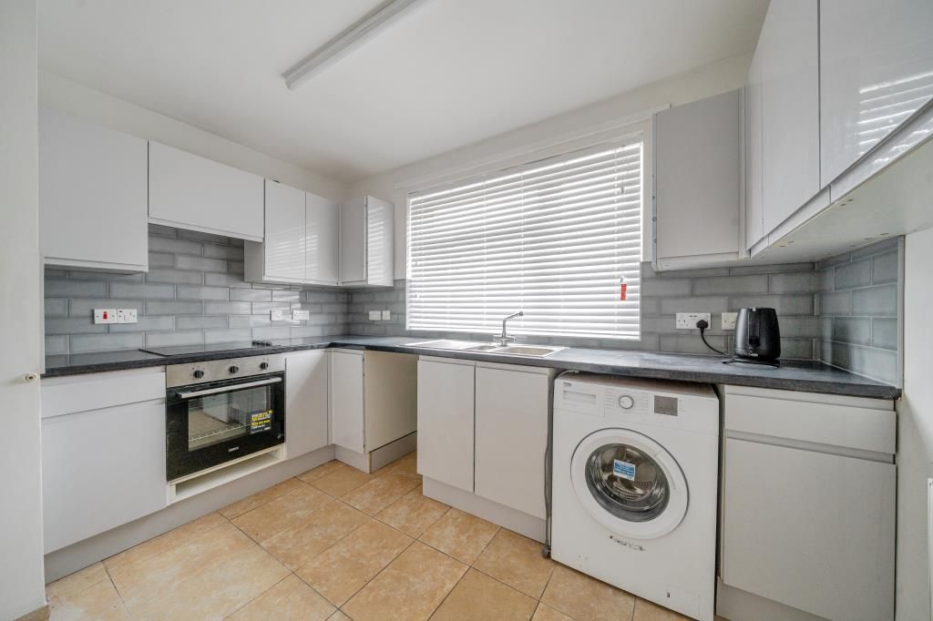 Property photo 1 of 24 Kitchen