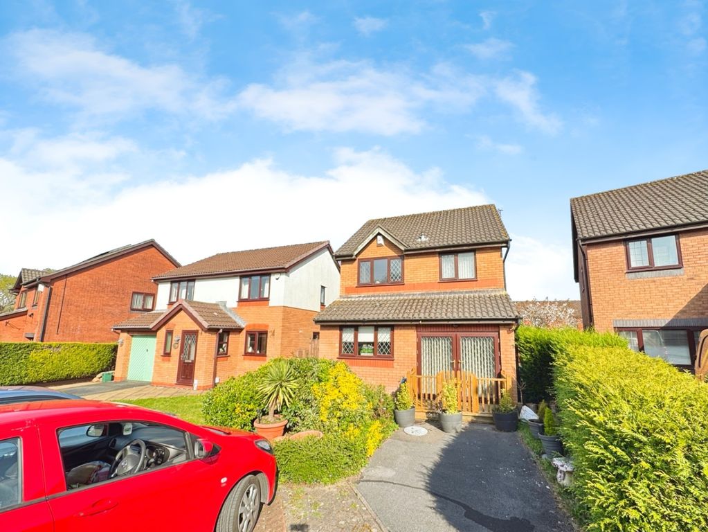 Property photo 2 of 29 4109835
