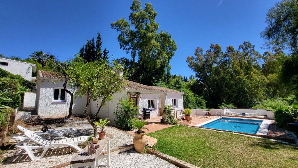 Property photo 1 of 19 Right Casa Bungalow (5)